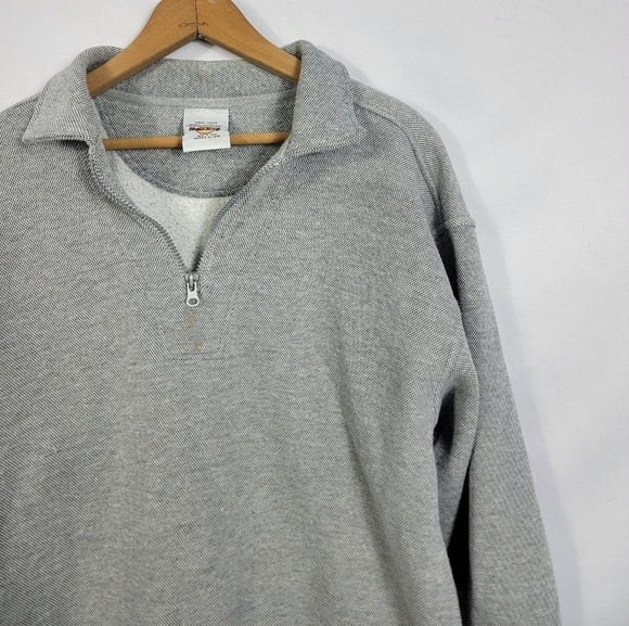 Men's size small Hardrock Cafe quarter zip - Picture 3 of 4